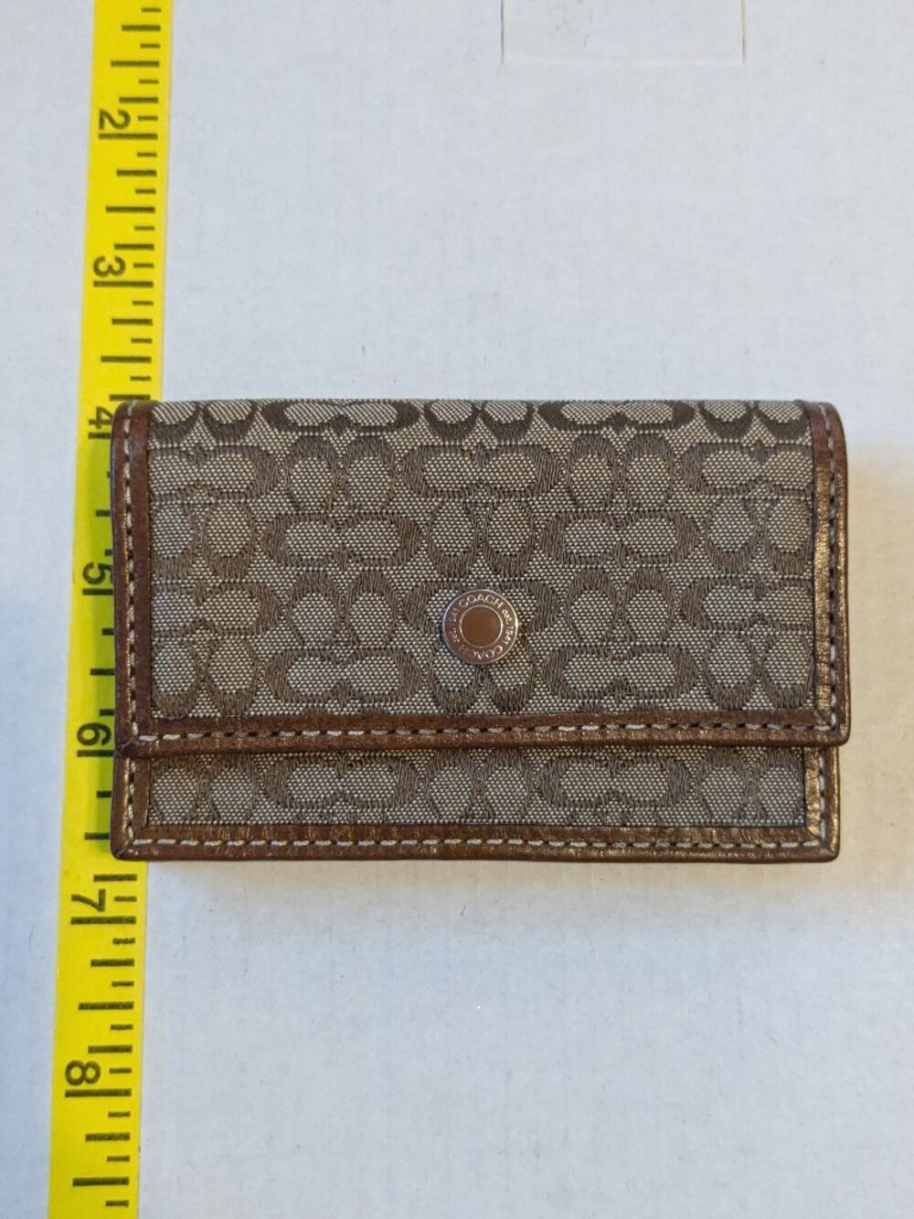 COACH Y2K Mini Signature Khaki Toffee Snap I.D. Credit Card Holder